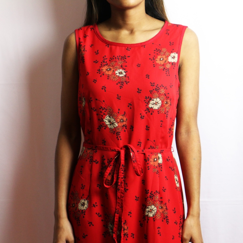 Vintage Red Floral Maxi Dress w/ Tie Waist